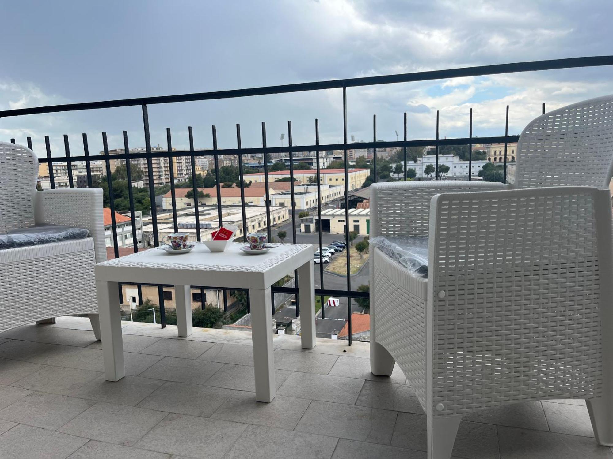 Panoramico Bed & Breakfast คาตาเนีย ภายนอก รูปภาพ